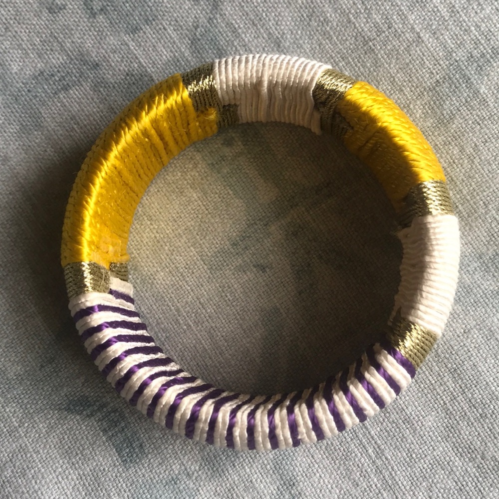 Wide threaded bracelet - Picture 2 of 6